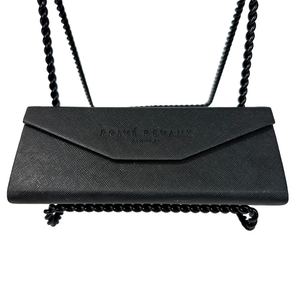 PRIVE’ Revaux Glass wear Case Magnetic Closure Black